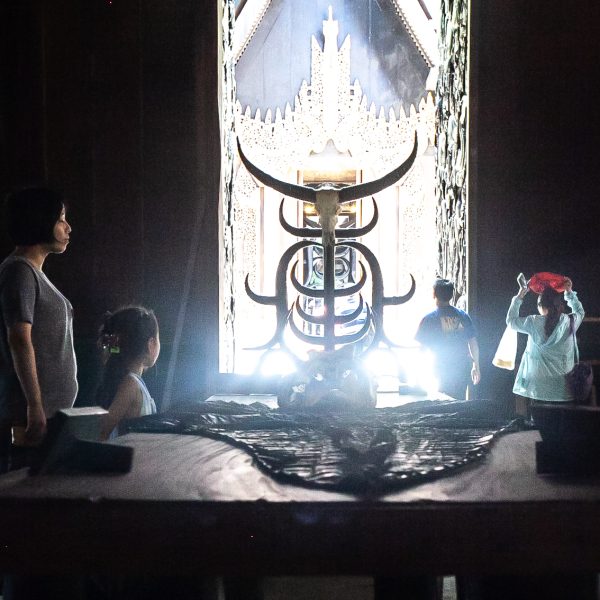Temple noir en Thaïlande