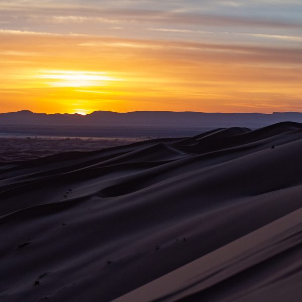 Coucher de soleil dans le sahara Marocain